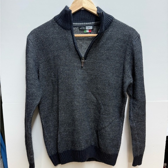 Men's Gray Zip-Up Sweater - Picture 1 of 4